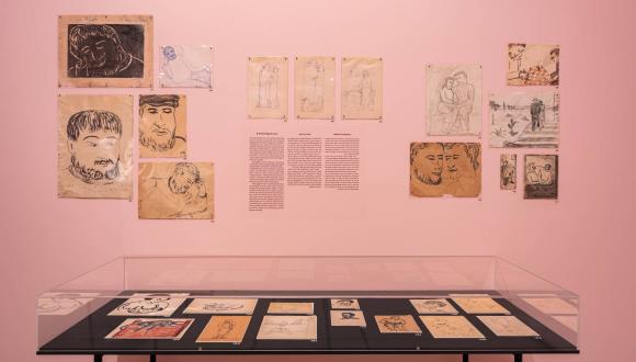 The wall of Hedwig Grossman and Rudi Lehmann. Photographer: Daniel Hanoch